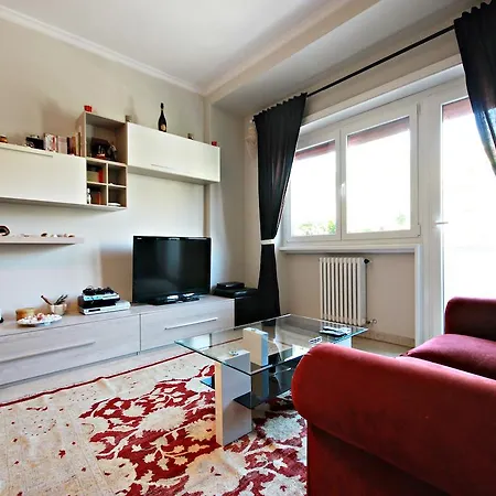 바티카눔 67 펜션 *